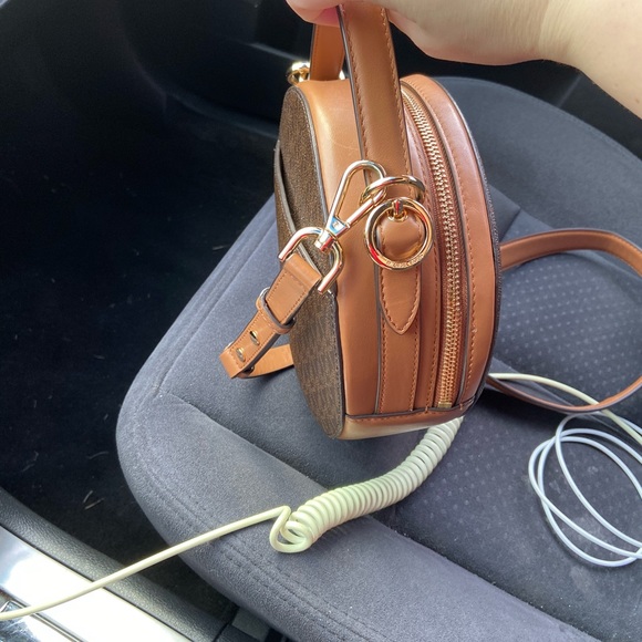 Michael kors authentic bag - Picture 3 of 3